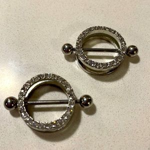 Fashion rhinestone circle nipple rings, set of 2.
